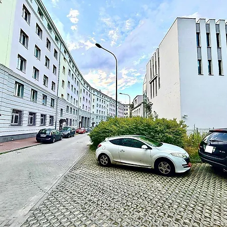 Przytulne Mieszkanie Z Wyposazona Kuchnia, 200 M Od Parku Centralnego Gdynia