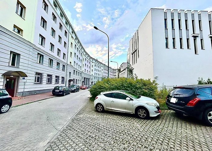 Wrzosowy Apartament, 260m Od Parku Centralnego Gdynia