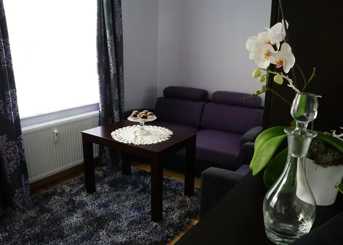 Wrzosowy Apartament, 260m Od Parku Centralnego * Gdynia